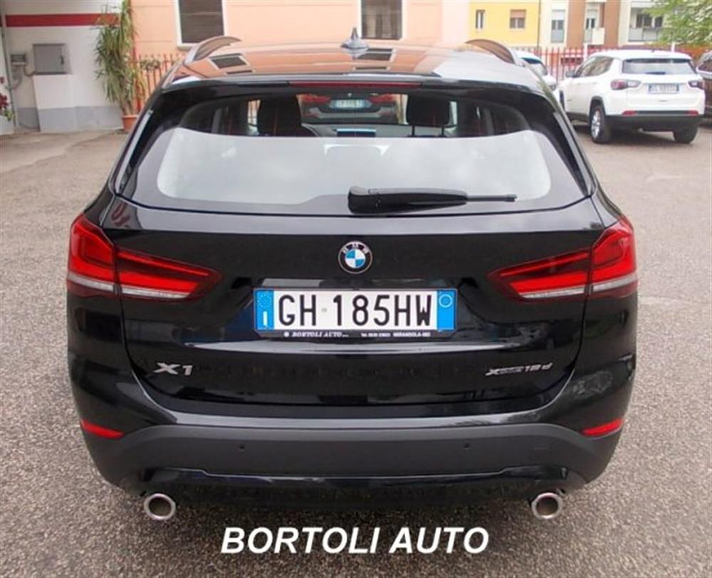 X1   X1 xDrive18d 28.000 KM