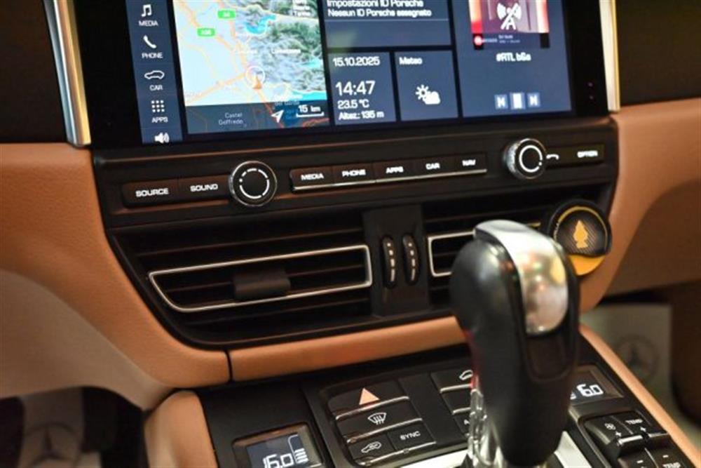 Macan   Macan 2.0 PDK PCM TETTO LE