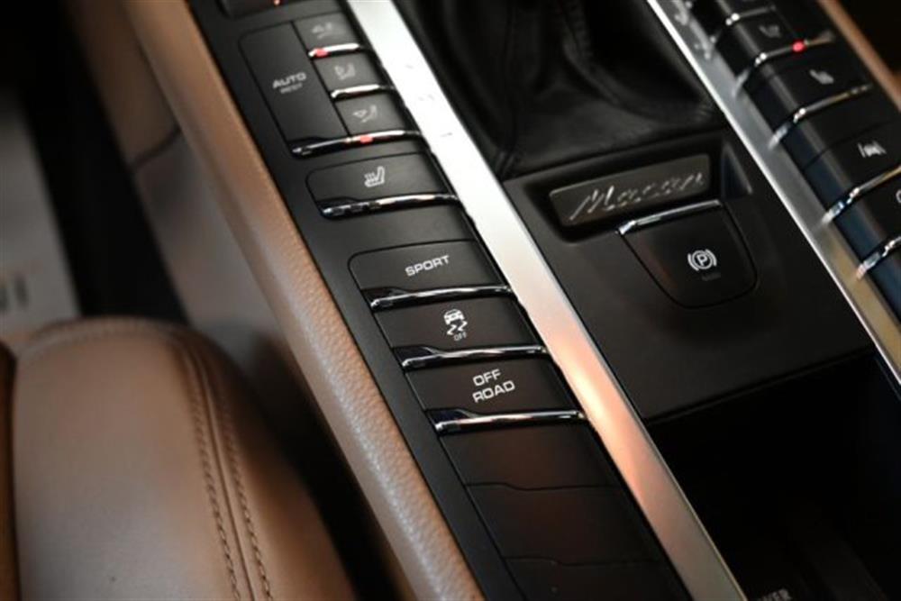 Macan   Macan 2.0 PDK PCM TETTO LE