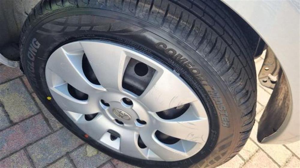 Yaris   Yaris 1.0 5 porte Sol