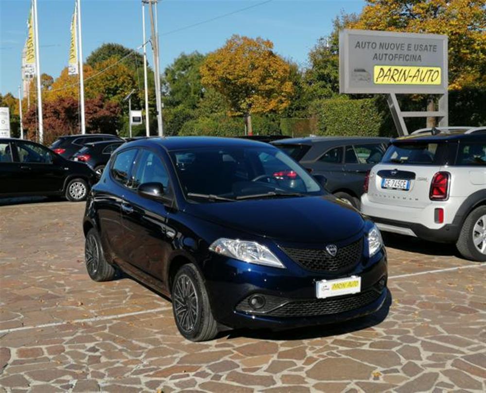 Ypsilon   Ypsilon 1.0 FireFly 5 porte