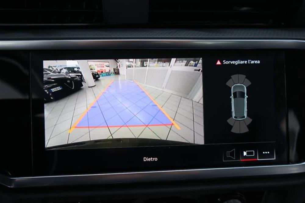 Q3   Q3 35 TDI quattro S tro