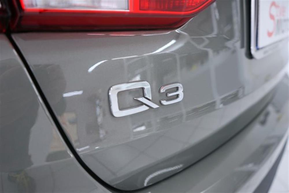 Q3   Q3 35 TDI quattro S tro