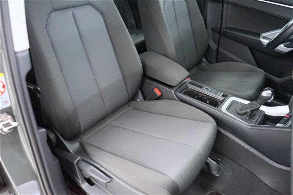 Q3   Q3 35 TDI quattro S tro