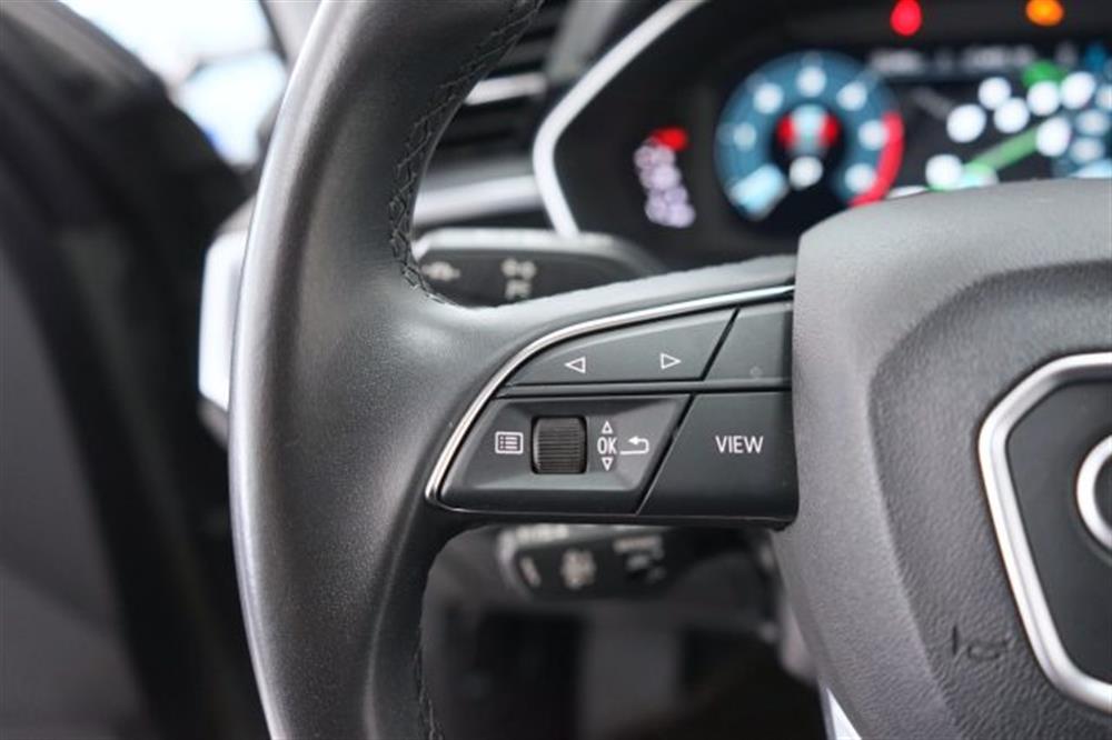 Q3   Q3 35 TDI quattro S tro