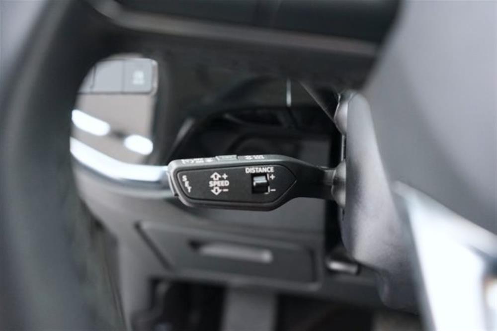 Q3   Q3 35 TDI quattro S tro