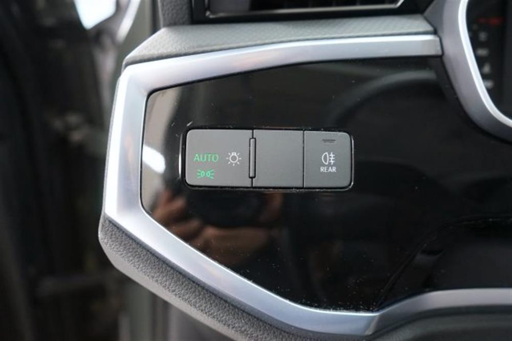 Q3   Q3 35 TDI quattro S tro