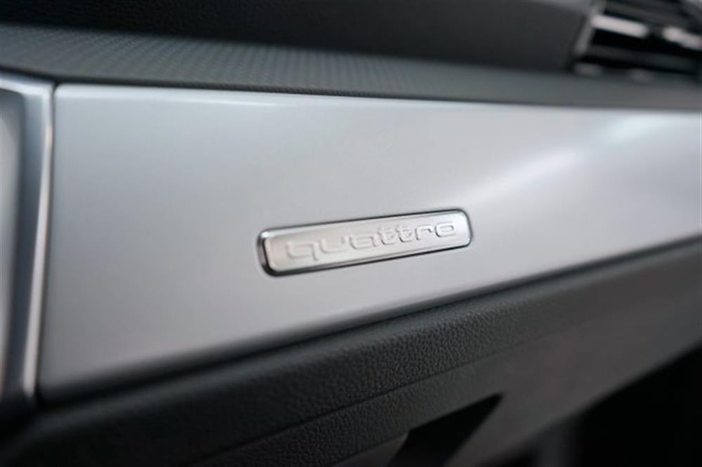 Q3   Q3 35 TDI quattro S tro