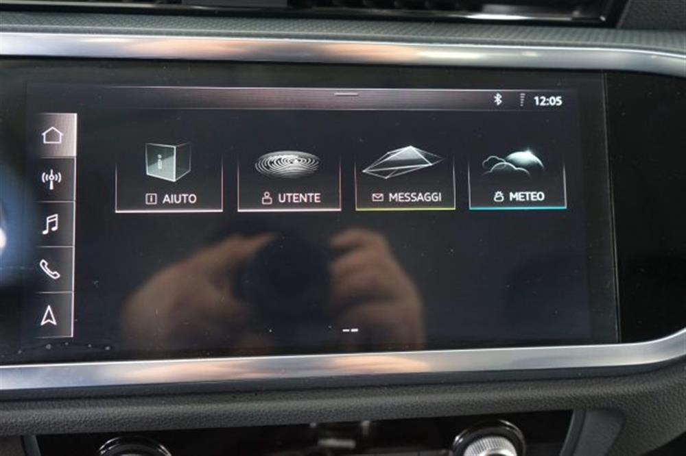 Q3   Q3 35 TDI S tronic Busi