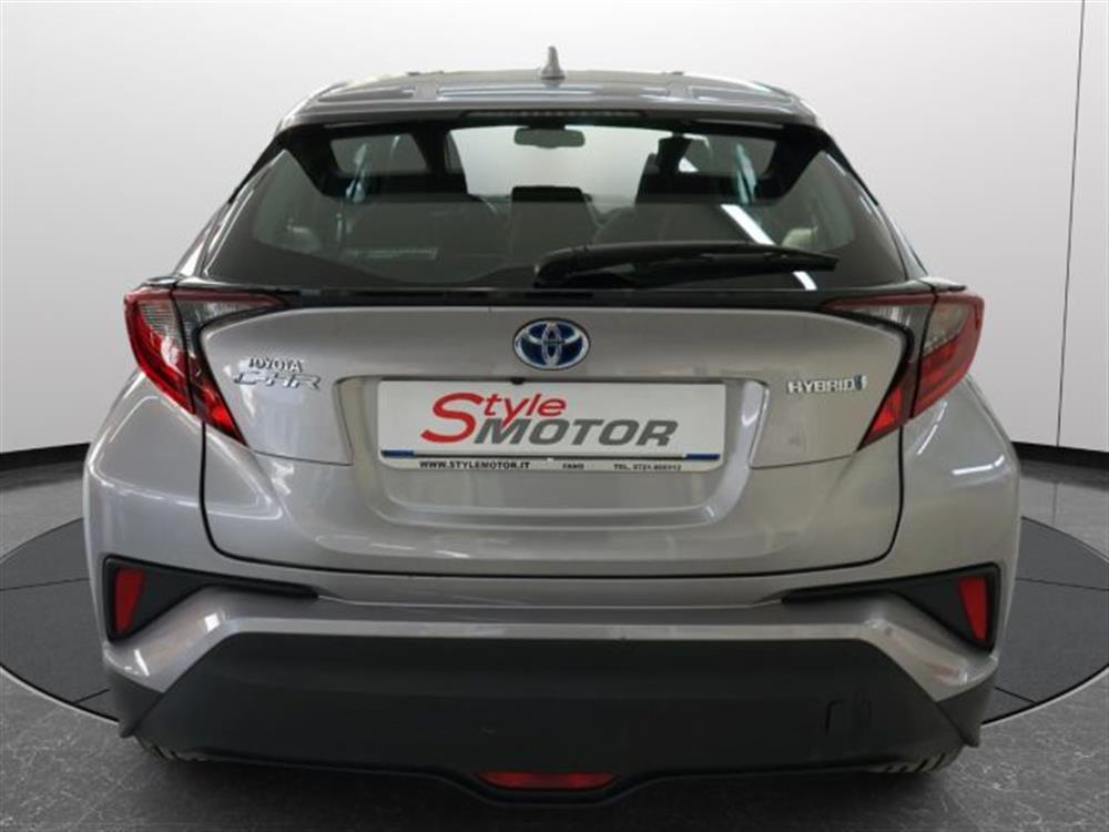 C-HR C-HR 1.8 Hybrid E-CVT Bus