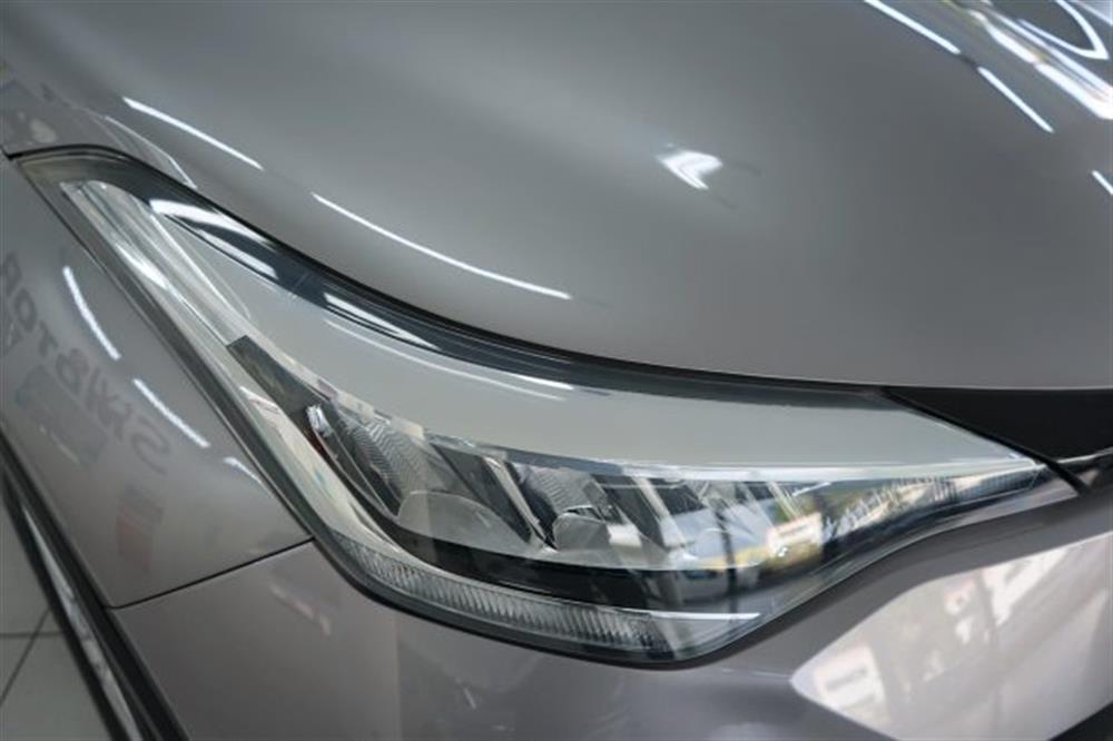 C-HR C-HR 1.8 Hybrid E-CVT Bus