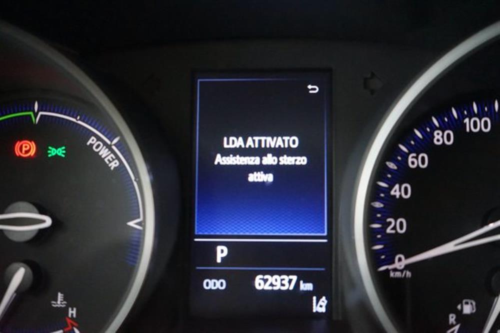 C-HR C-HR 1.8 Hybrid E-CVT Bus