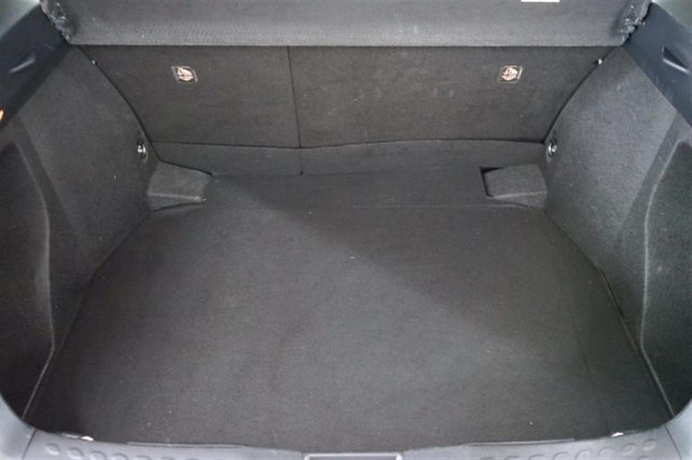 C-HR C-HR 1.8 Hybrid E-CVT Bus