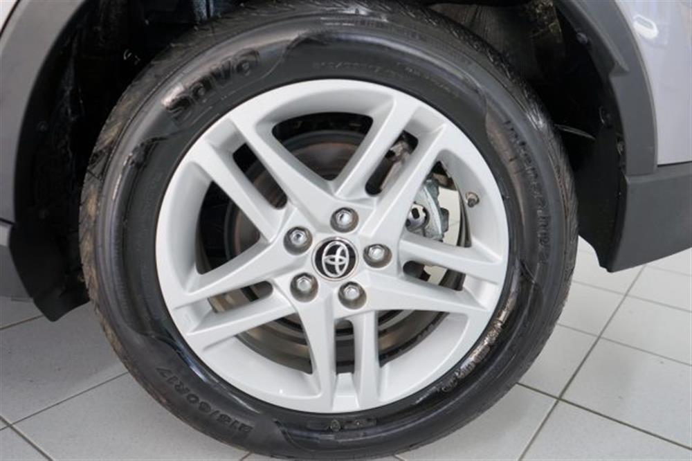 C-HR C-HR 1.8 Hybrid E-CVT Bus