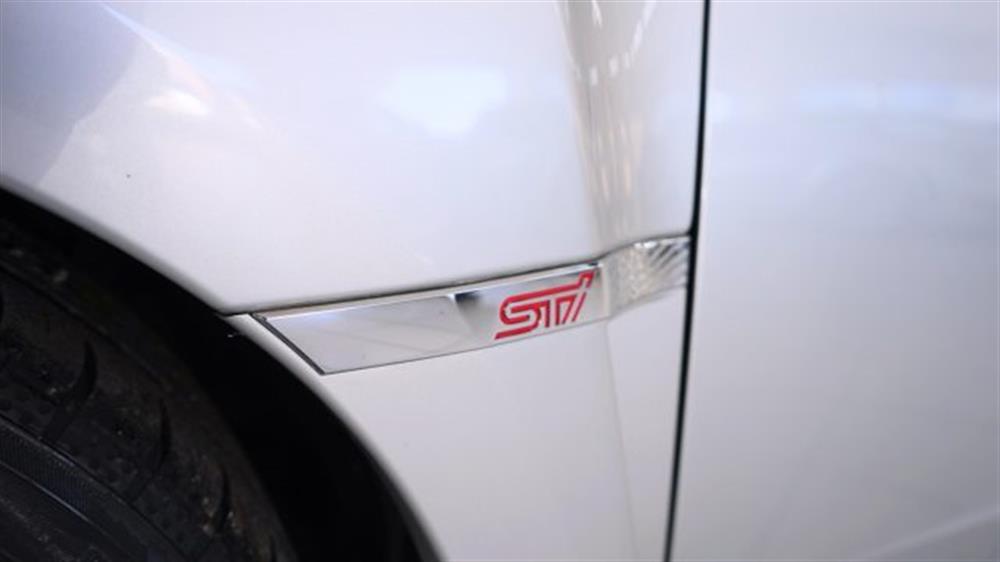 Impreza   Impreza 2.5 WRX STi ITALIANA