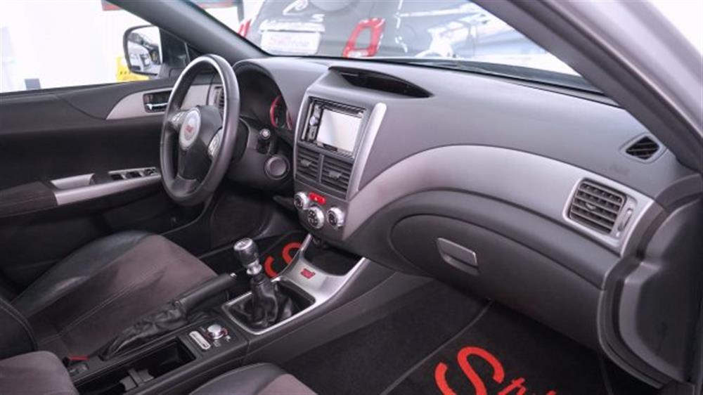 Impreza   Impreza 2.5 WRX STi ITALIANA