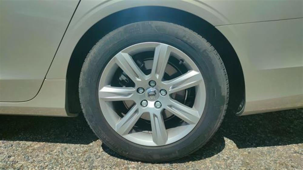 S90   S90 D3 Momentum 17.000KM