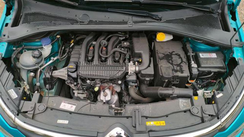 C3   C3 1.2 Benzina 83 CV Sh