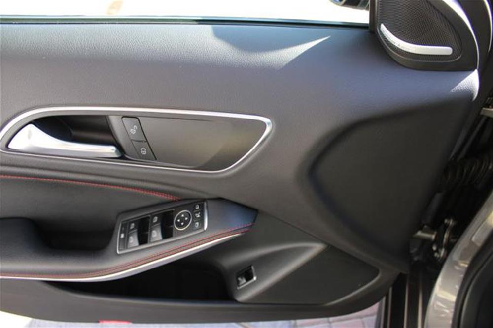 GLA 220 GLA 220 d 4Matic Premium AMG