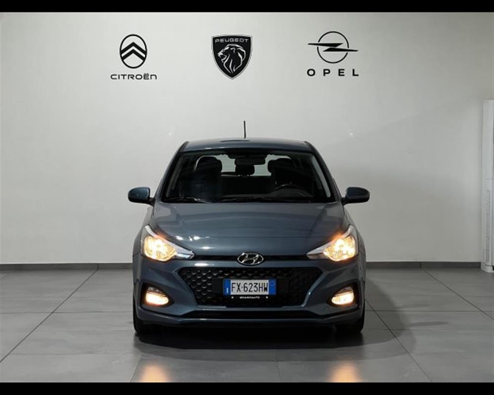 i20   i20 II -  1.2 mpi Connec