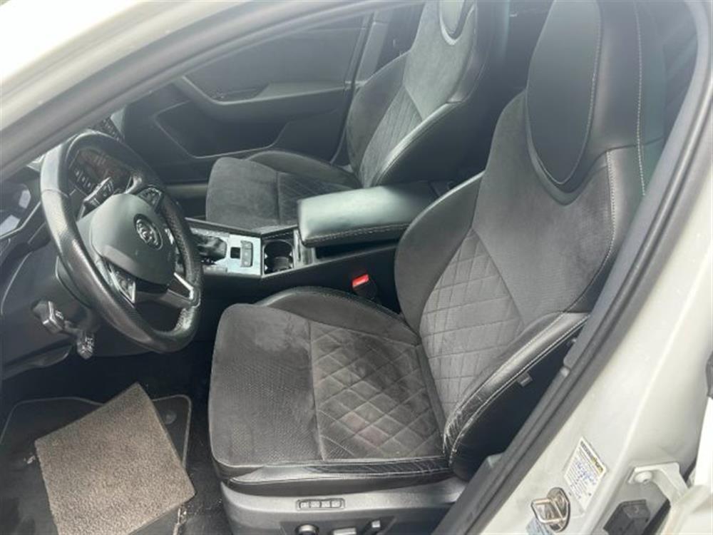 Superb   Superb 2.0 TDI 190 CV SCR D