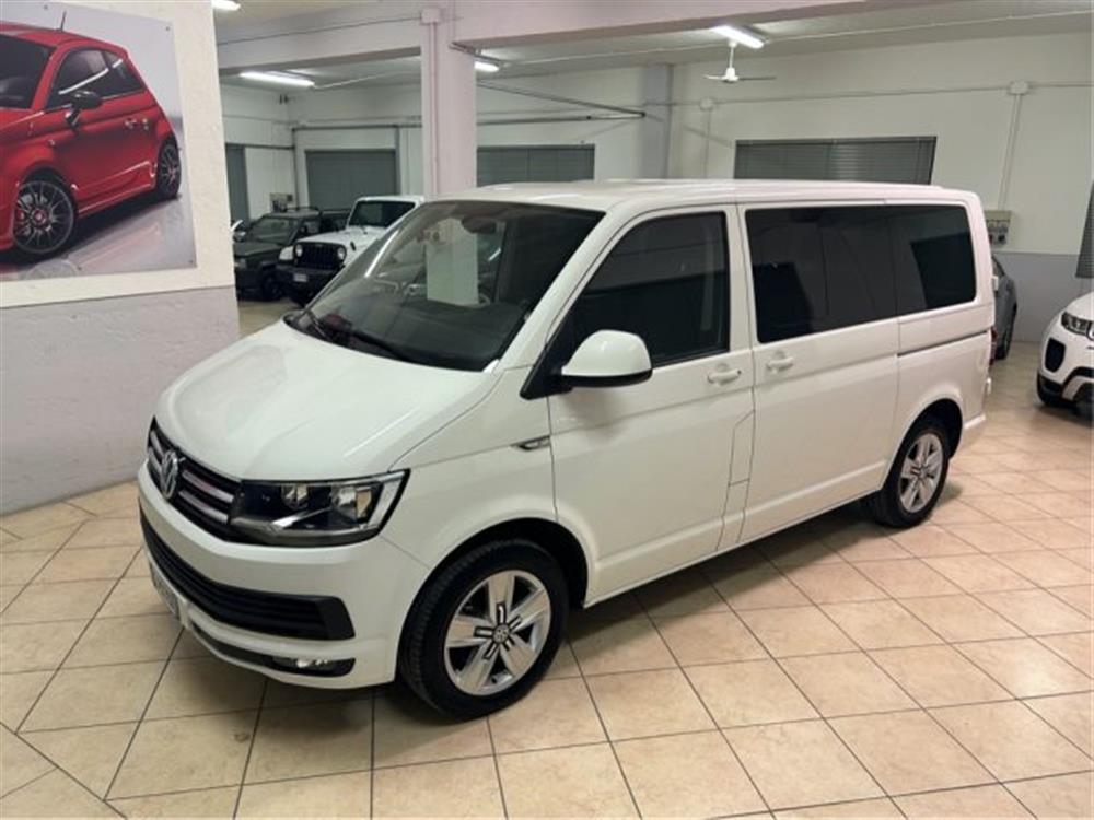 Multivan   Multivan 2.0 TDI 150CV PC Com