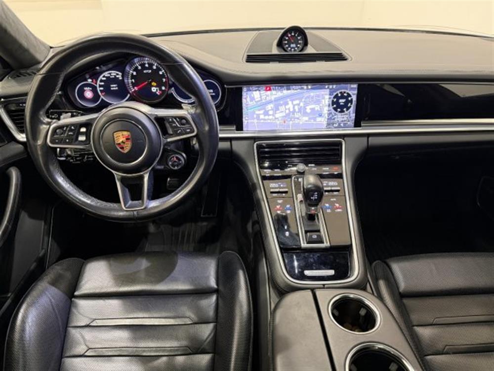 Panamera   Panamera 4.0 GTS Sport Turism