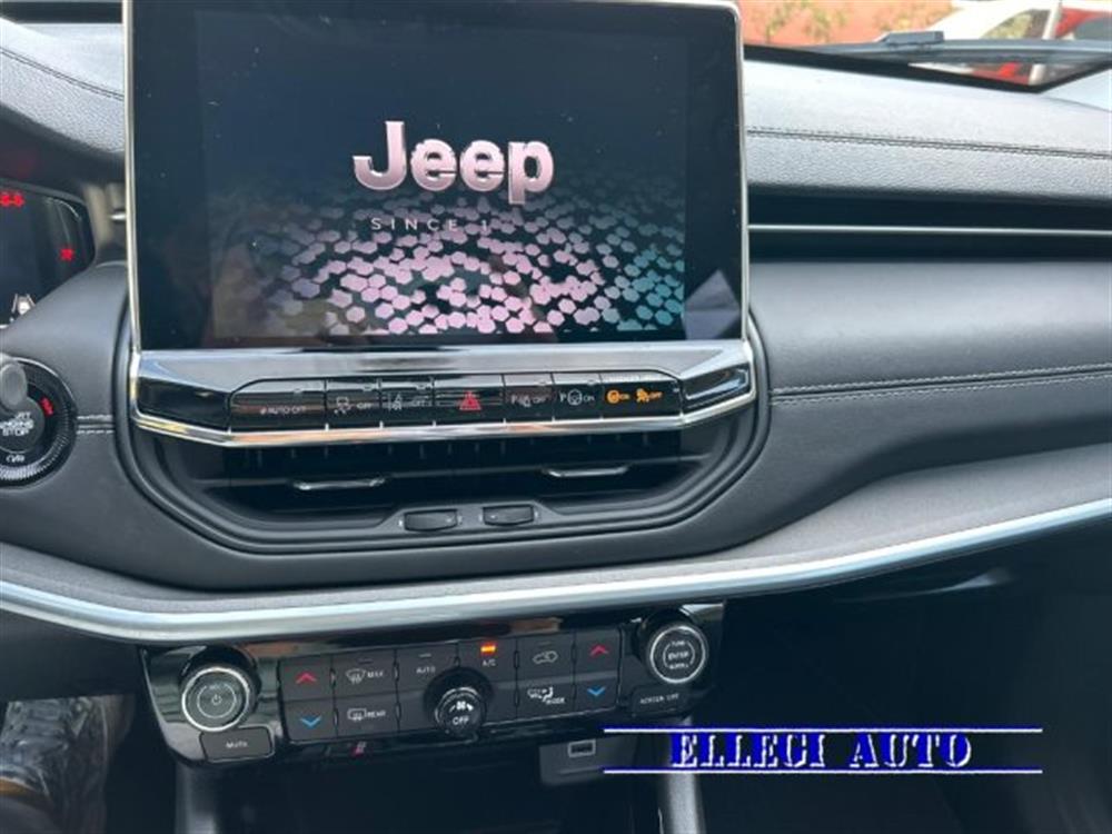 Compass   Compass 1.5 Turbo T4 130 CV