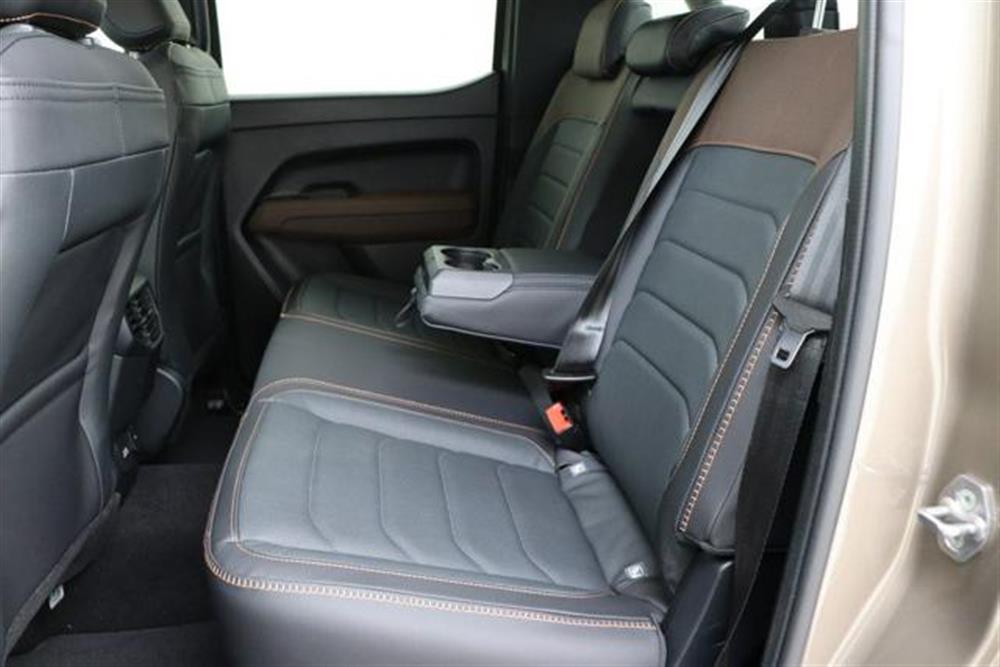 Amarok   Amarok 3.0 V6 TDI 241CV 4MO