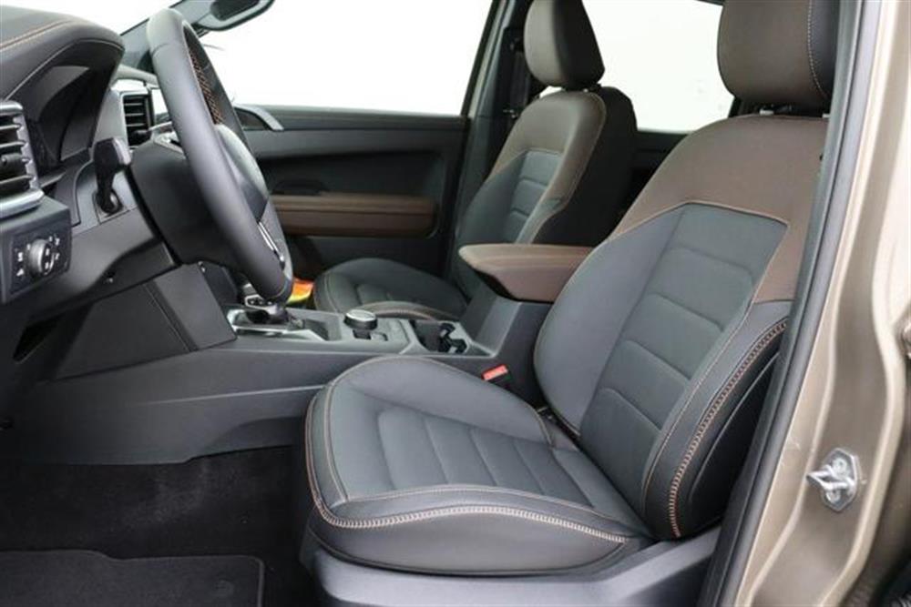 Amarok   Amarok 3.0 V6 TDI 241CV 4MO