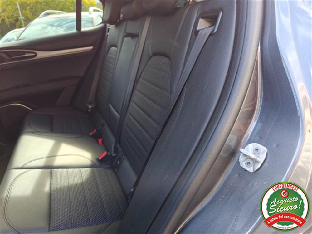 Stelvio   Stelvio 2.2 Turbodiesel 160