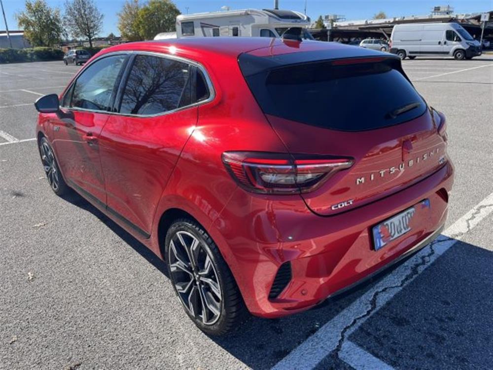 Colt Colt 1.6L Full Hybrid Ins