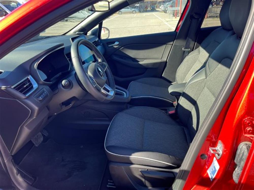 Colt Colt 1.6L Full Hybrid Ins