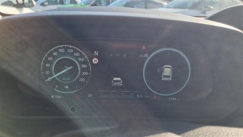 i20   i20 1.0 T-GDI 48V  Conne