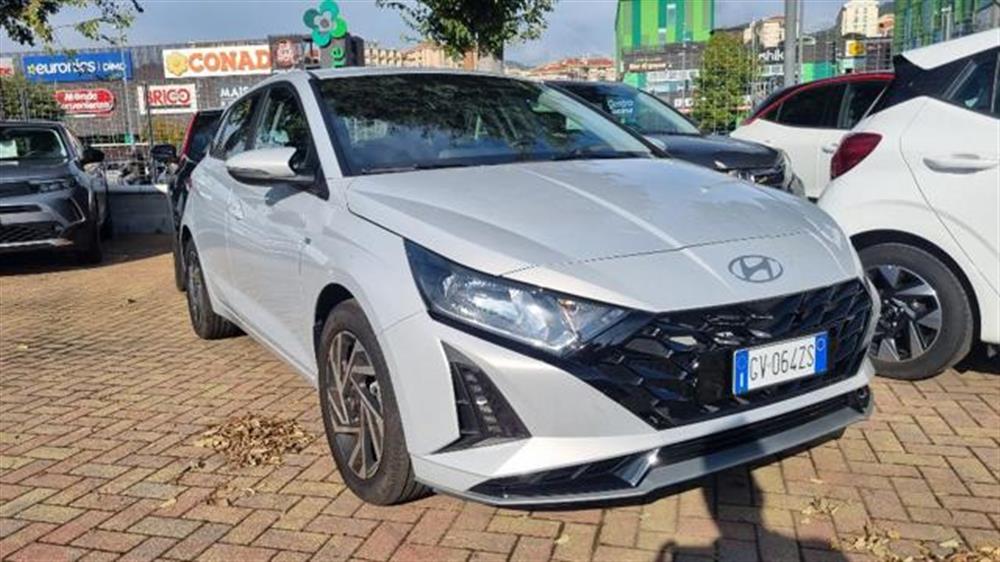 i20   i20 1.0 T-GDI 48V  Conne
