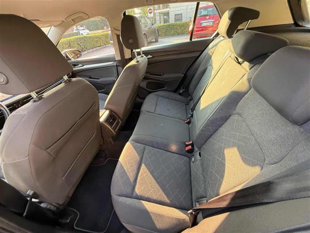 Golf   Golf 1.5 eTSI Evo Live 13