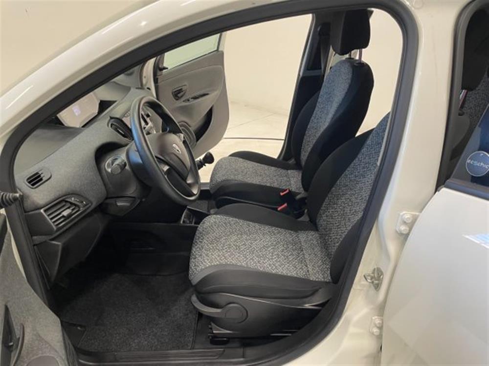 Ypsilon   Ypsilon 1.0 FireFly Hybrid E