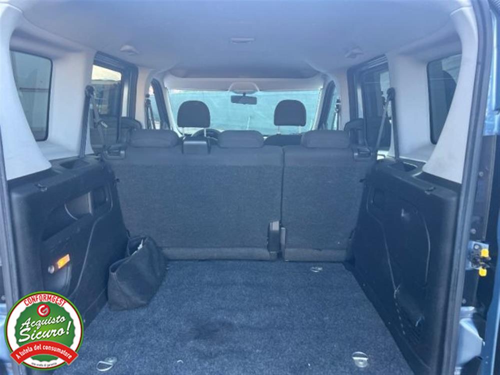 Doblo   Doblo Opel Combo 1.3 CDTi