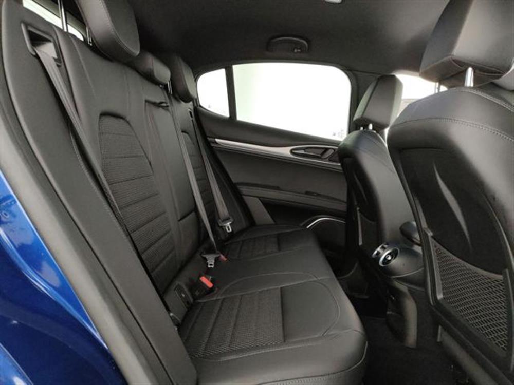 Stelvio   Stelvio 2.2 Turbodiesel 190