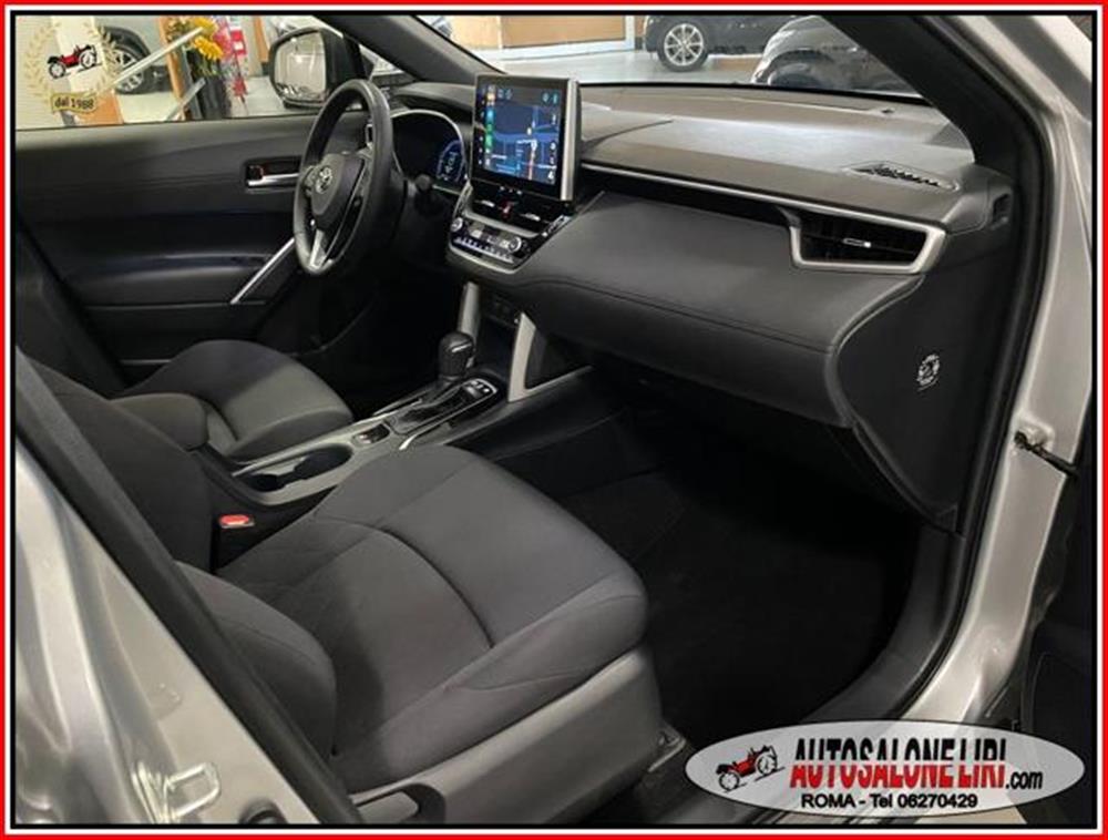 Corolla Cross   Corolla Cross 1.8 Hybrid 140 CV E-