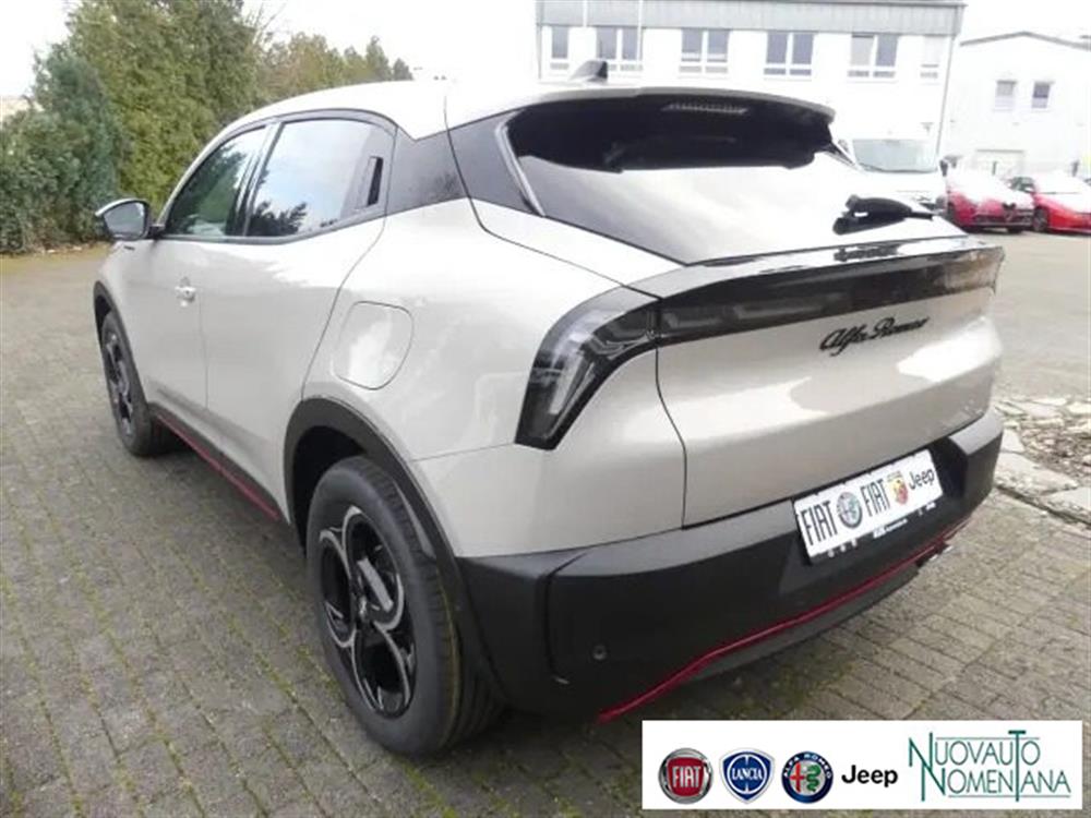 Junior   Junior 1.2 136 CV Hybrid eD