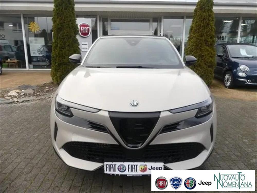 Junior   Junior 1.2 136 CV Hybrid eD