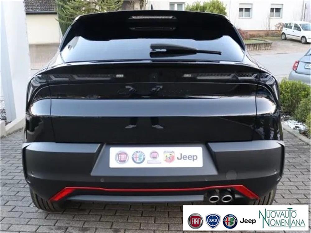 Junior   Junior 1.2 136 CV Hybrid eD