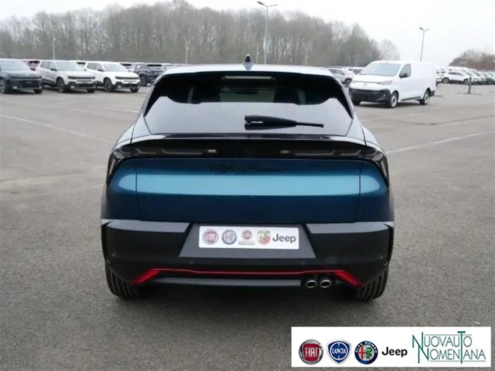 Junior   Junior 1.2 136 CV Hybrid eD