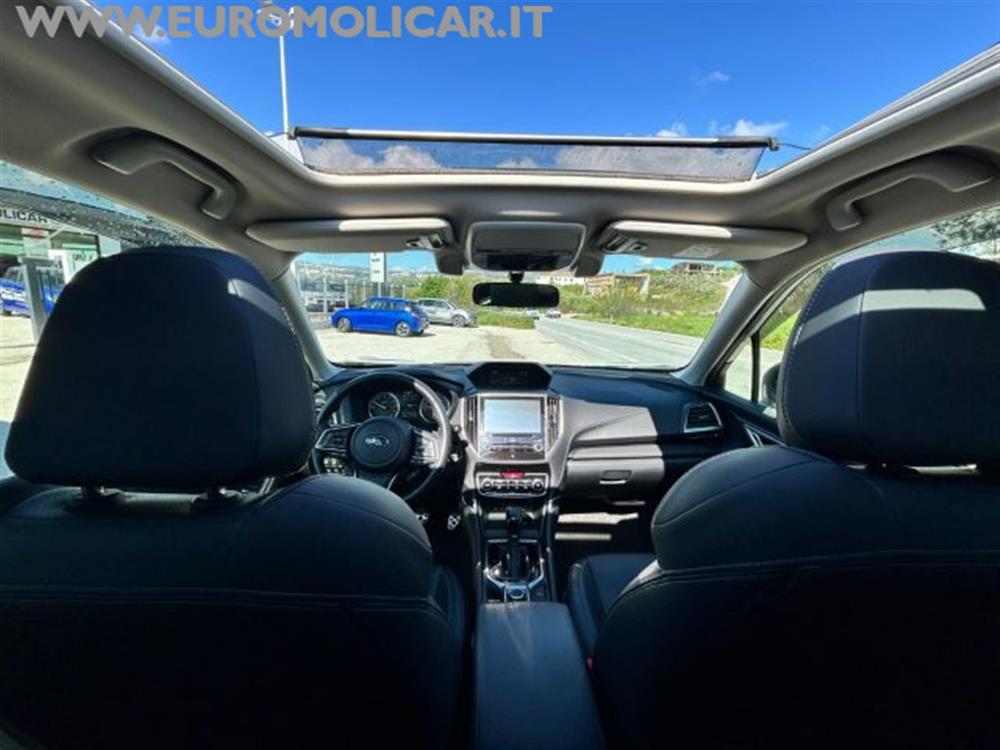 Forester   Forester 2.0 e-Boxer Premium