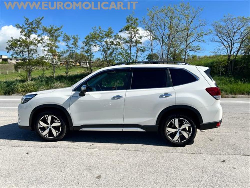 Forester   Forester 2.0 e-Boxer Premium