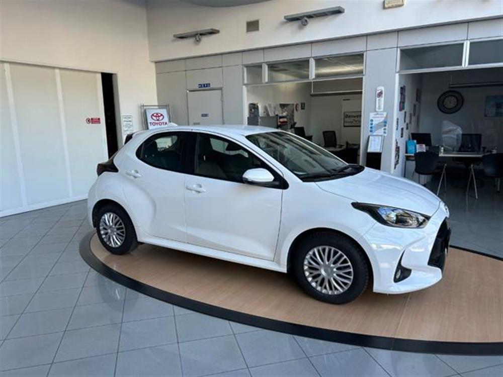 Yaris   Yaris 1.0 5 porte Active