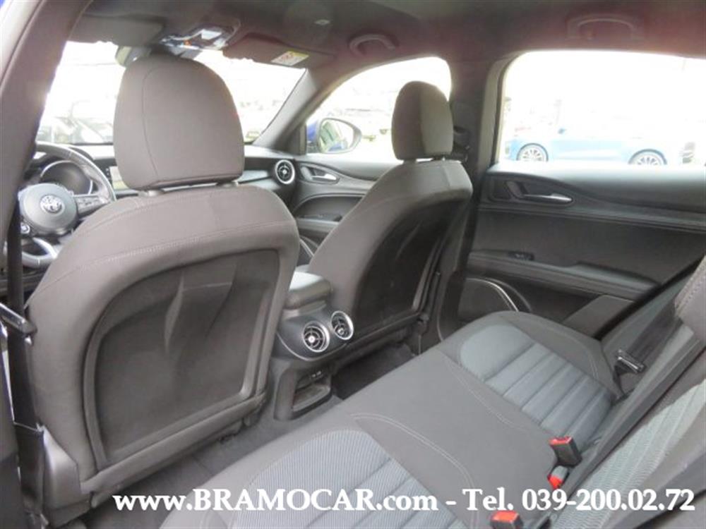 Stelvio   Stelvio 2.2 TD 190cv AT8 Q4