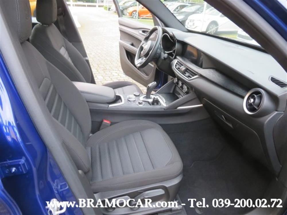 Stelvio   Stelvio 2.2 TD 190cv AT8 Q4