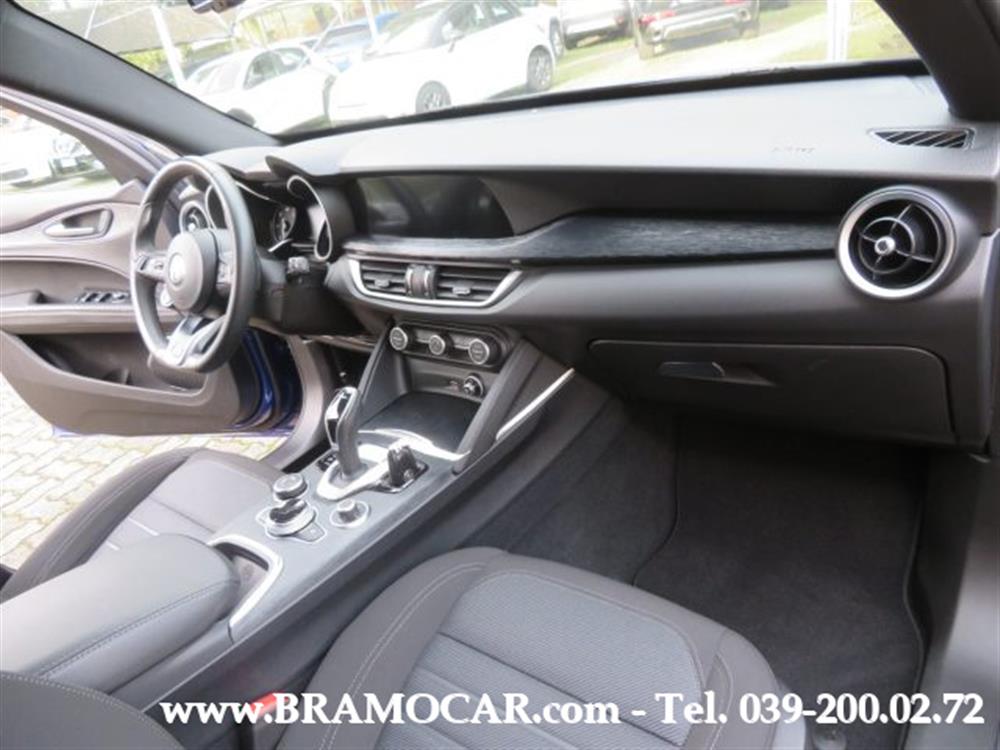 Stelvio   Stelvio 2.2 TD 190cv AT8 Q4